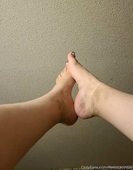 Feetstacystay photo 15