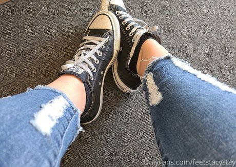 Feetstacystay photo 28