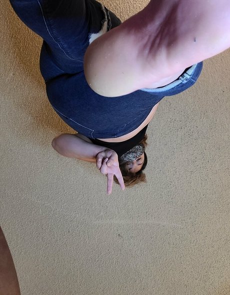 Feetstacystay photo 49