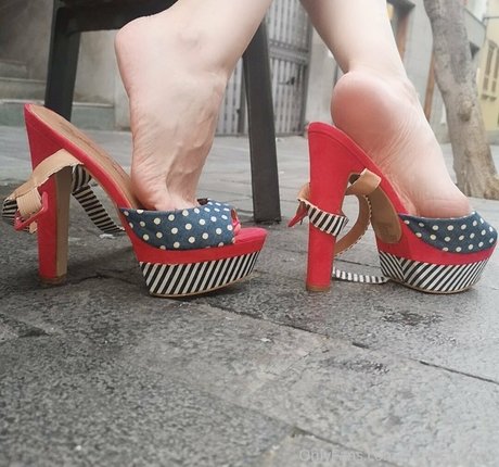 Feetvampire photo 463