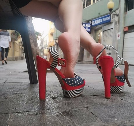 Feetvampire photo 465