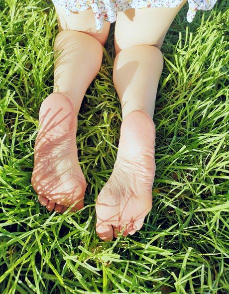 Feetvampire photo 512
