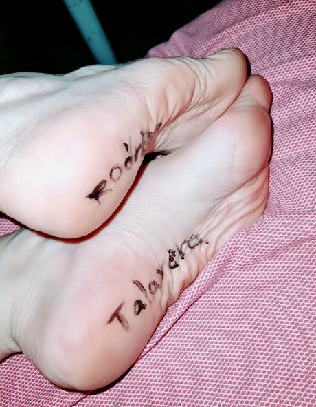 Feetvampire photo 558