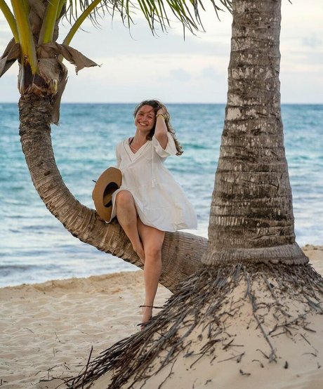 Felicia Hofner photo 40