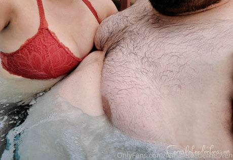 Femalefeederheaven photo 27