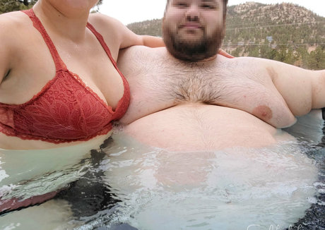 Femalefeederheaven photo 31