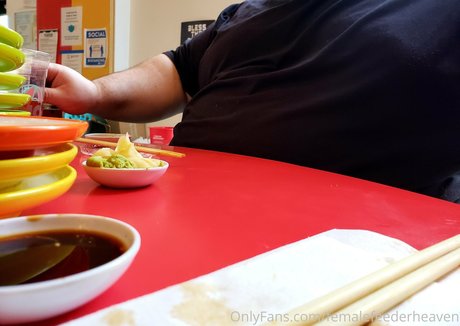 Femalefeederheaven photo 40