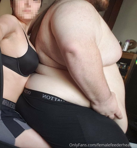 Femalefeederheaven photo 58