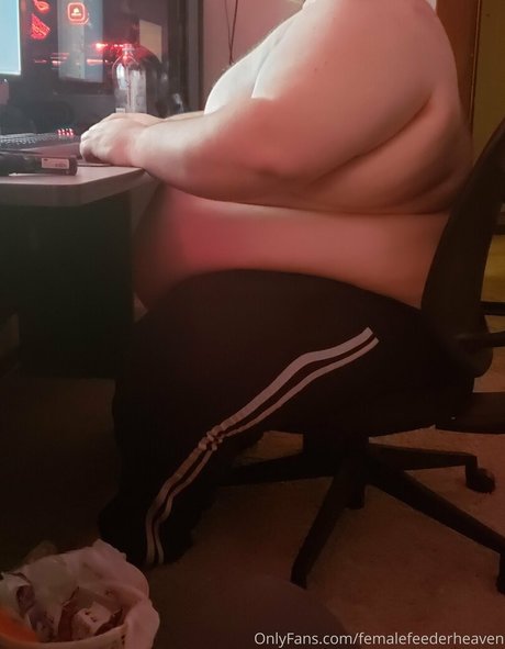 Femalefeederheaven photo 135