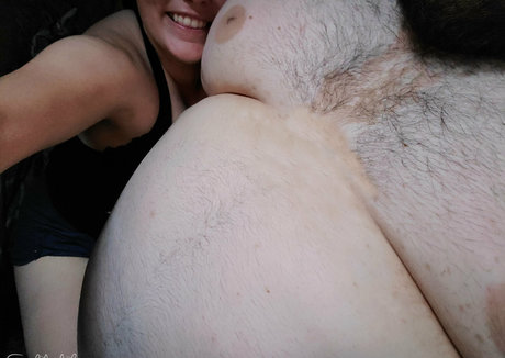 Femalefeederheaven photo 141