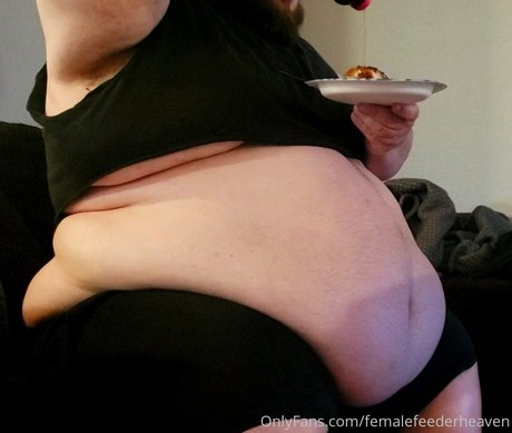 Femalefeederheaven photo 217