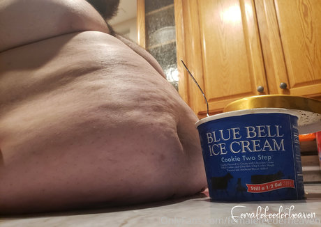 Femalefeederheaven photo 352