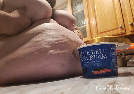 Femalefeederheaven photo 364