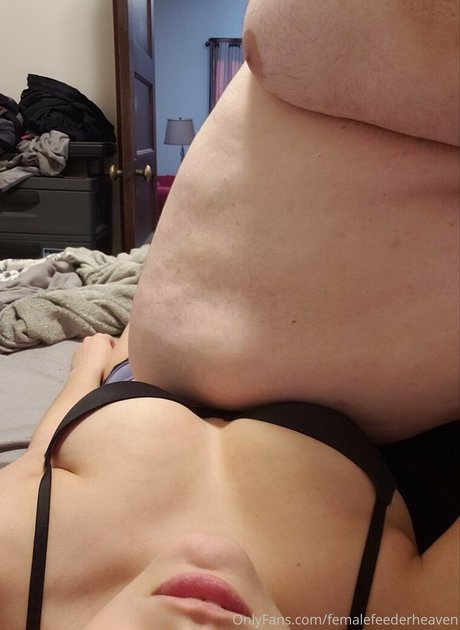 Femalefeederheaven photo 375