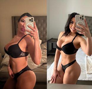 femalefitass photo 3