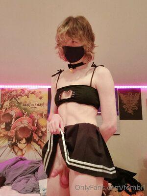 fembi1 photo 3