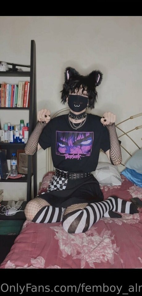 Femboy_alma photo 46