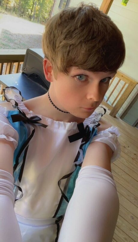 Femboy Fishing photo 28