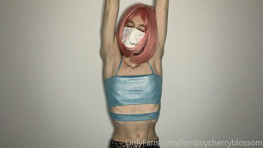 femboycherryblossom photo 4