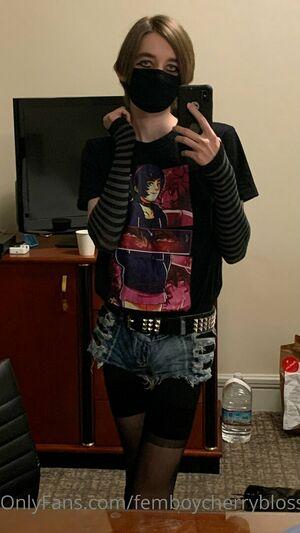 femboycherryblossom photo 71