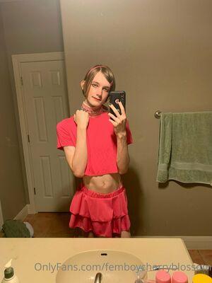 femboycherryblossom photo 97