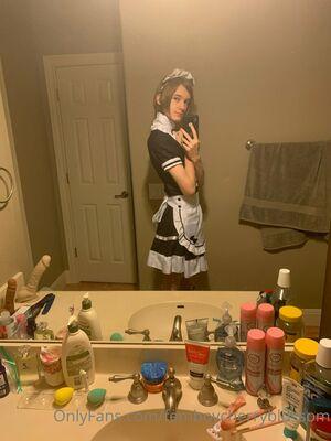 femboycherryblossom photo 105