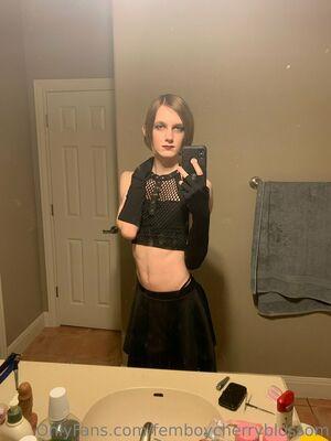 femboycherryblossom photo 126