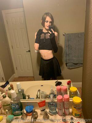 femboycherryblossom photo 129