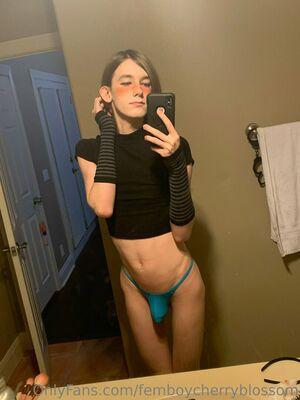femboycherryblossom photo 185