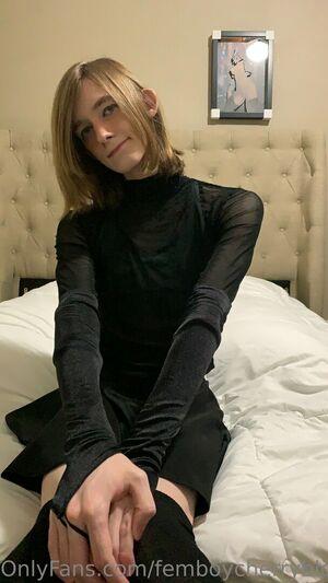 femboycherryblossom photo 215