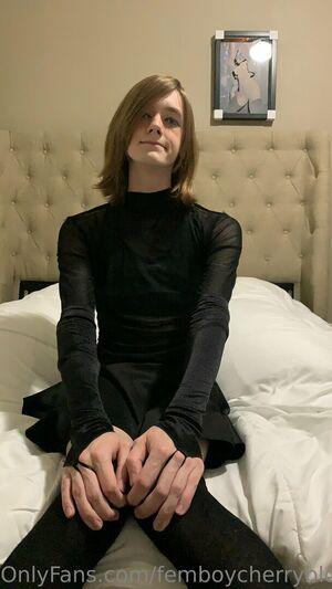 femboycherryblossom photo 216