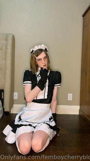 femboycherryblossom photo 223