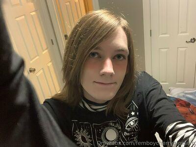 femboycherryblossom photo 250
