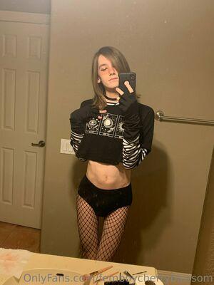 femboycherryblossom photo 287