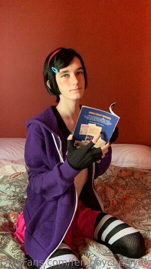 femboycherryblossom photo 328