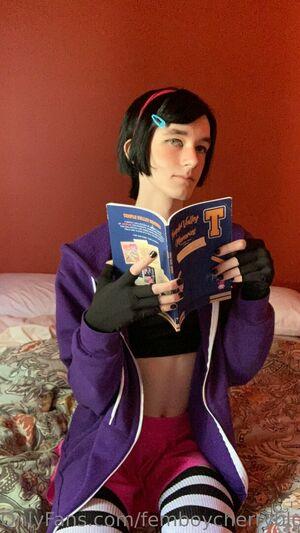 femboycherryblossom photo 332
