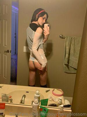 femboycherryblossom photo 455