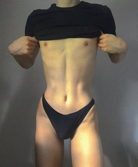 Femboyxxx photo 42