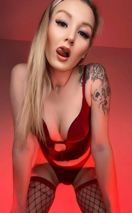 Femdomalexxx photo 62