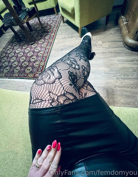 Femdomyou photo 192