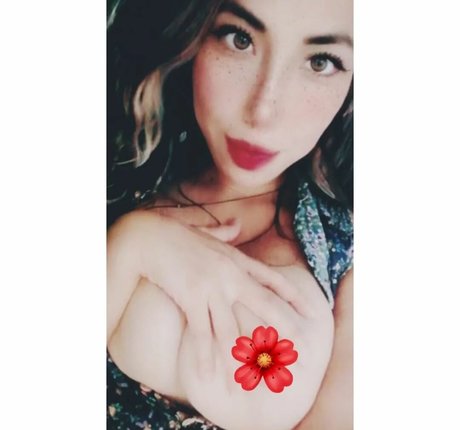 Fernanda Sabines photo 2