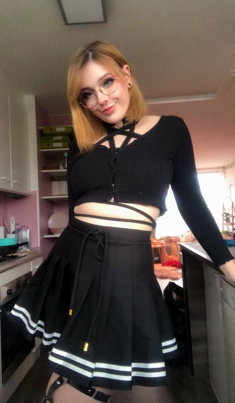 Feyafernfree photo 19