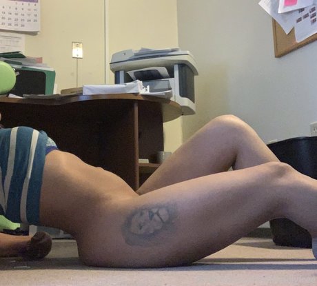 Filthyfillyfree photo 9