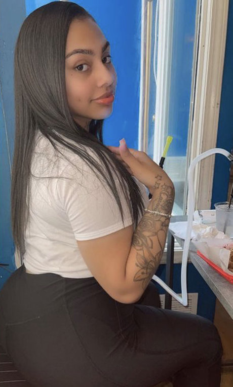 FineAssYonna photo 47