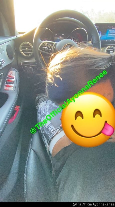 FineAssYonna photo 50