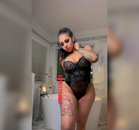 FineAssYonna photo 56