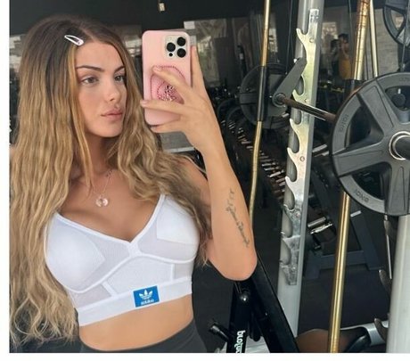 FirstValeriaa photo 1