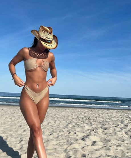 Fit.with.brooke photo 6