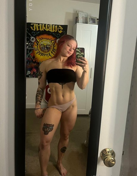Fitbycharlotte photo 18