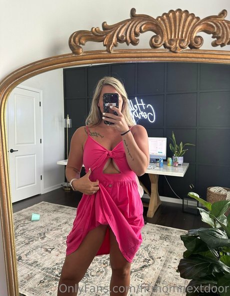 Fitmomnextdoor photo 91